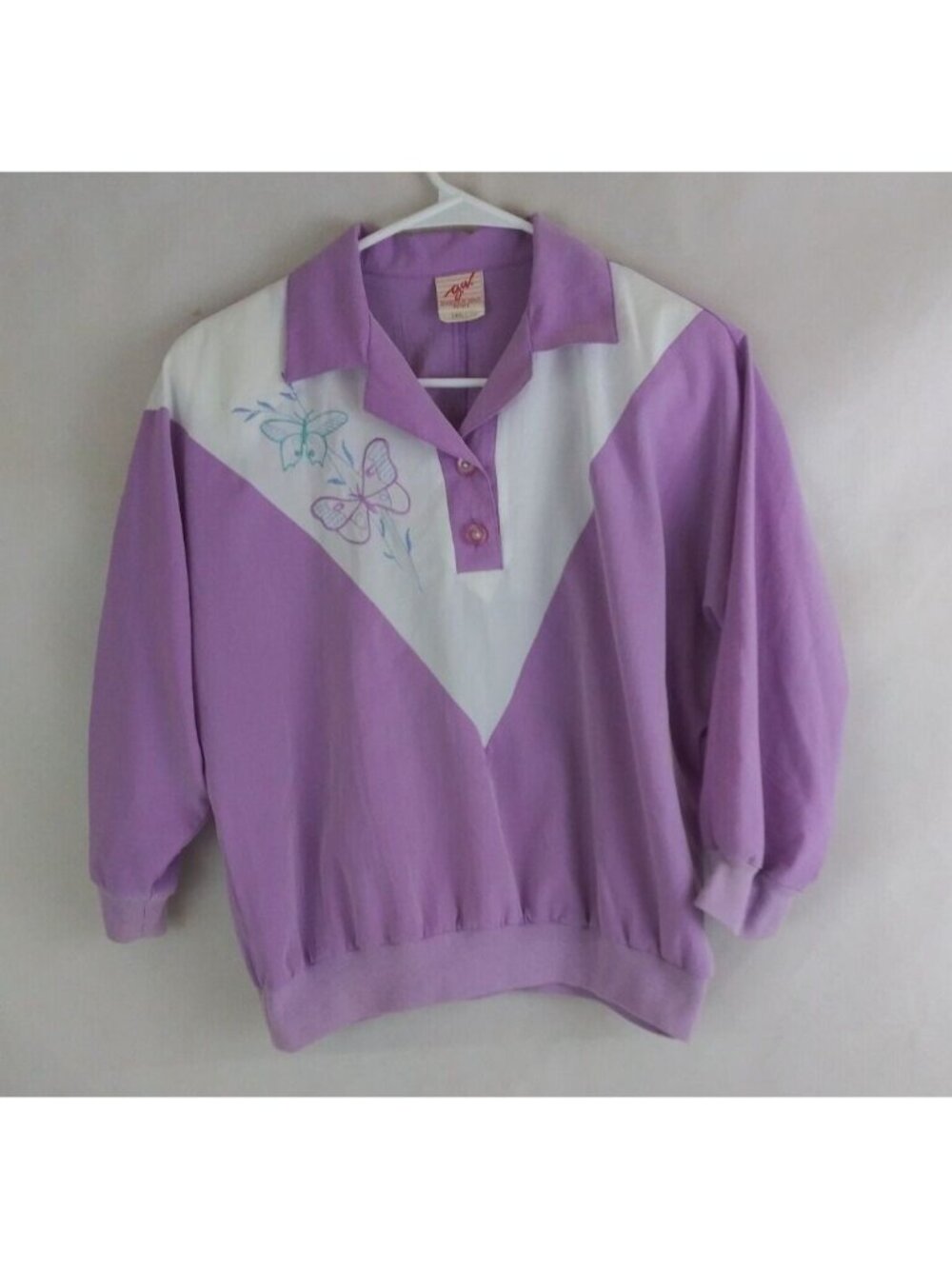 Vintage G.W. Graff Petite Blouse With Floral Butterfly Design Petite Small - Picture 1 of 7